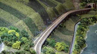 N Scale Layout of the Moselle Valley Railway in Germany by Fleischmann Model Trains [upl. by Gide]