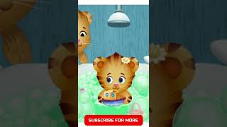 Daniel Tigers Neighborhood Bathtime Helper with Baby Margaret danieltiger [upl. by Rawdon428]