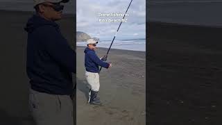 Drone Fishing 🎣 in Piha Beach NZ AerooDronesshorts [upl. by Orat615]