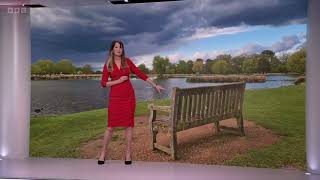 Elizabeth Rizzini BBC London Weather 18th April 2024 [upl. by Halivah676]