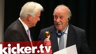 Del Bosque wünscht sich verbindende Rolle des Fußballs [upl. by Desdemona721]