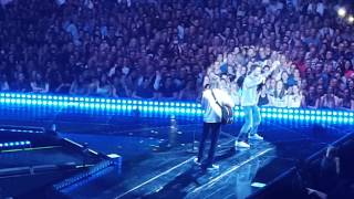 Maroon 5  She Will Be Loved  live at Ziggo Dome  June 3 2015 [upl. by Ueihtam]