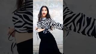 Bang Bang ✨Dance Coverdance youtubeshorts trendingbollywoodviralvideo exploreshortslove [upl. by Anyr159]