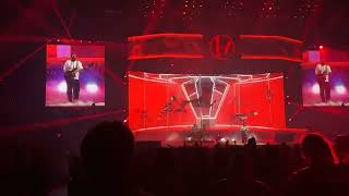 Twenty One Pilots Performing Stressed Out in Cleveland OH 92824 [upl. by Weisbart]