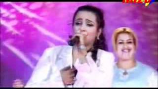 Zina Daoudia  Sahra Lakom 2005 [upl. by Chaing]