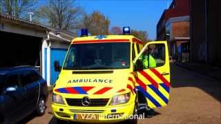 Licht en geluidsshowtje ambulance VZA International [upl. by Aryhs]