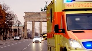 Ausbildung der Notfallsanitäter in Berlin  Bundeswehr [upl. by Roseanne]