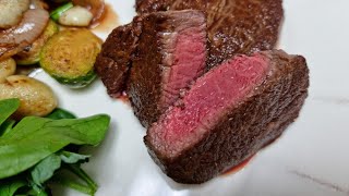 집콕홈쉐프 홈스토랑 안심 스테이크 굽기 스테이크 굽는 소리 Cook tenderloin steak at home [upl. by Teri]