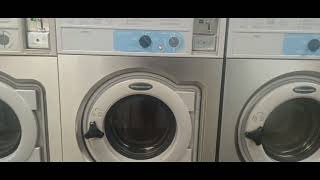 Wascomat Junior W620 Washing Machine Final Spin With Water Sudslock [upl. by Kerianne]