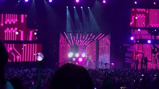 171119 BTS DNA at AMAs fancam [upl. by Nosloc]