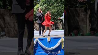 Yajaira bailando Mariela la parandera con su padrino Marck Mouniers plazalibertad viral shorts [upl. by Annauj37]