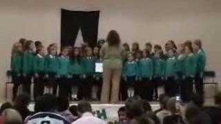 Cor Ysgol Gymraeg Casnewydd 10 March 2007 [upl. by Tihom]