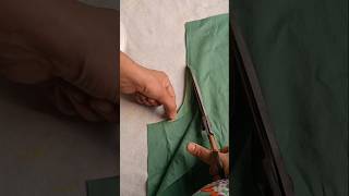 Armhole cutting karne ka asaan tarikaHow to cut armhole viralvideo fashion shorts [upl. by Wilt]