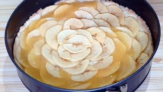 Une tarte au pomme qui fond dans la bouche  simple et délicieux [upl. by Ahsirtal]