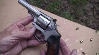 Ruger SP101 22 Close Up [upl. by Esylla123]