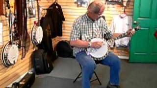 Deering Banjos 029mov [upl. by Sibbie]