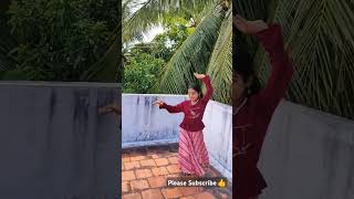 Kalyana Kacheri Song 😍😍😘 Meena Lekshmi Vlogs  dance worldofclassicaldancess classicaldance [upl. by Parnell335]