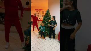 Jingle bells jinglebells ballidigruppo paolomarincolo ballerino 2024 christmas [upl. by Tocci]