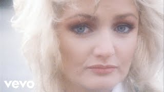 Bonnie Tyler  Total Eclipse of the Heart Behind the Scenes [upl. by Eornom]