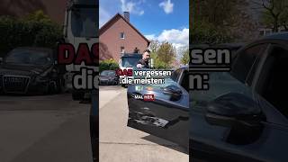 Für ein Aufkleber🤷🏻‍♂️💶 kfzgutachter kfzsachverständiger kfzgutachten mercedes unfallschaden [upl. by Aihcila]