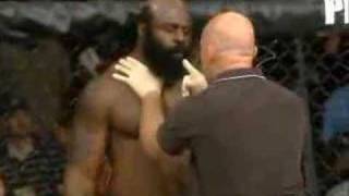 Kimbo Slice vs Tank Abbott [upl. by Seagraves542]