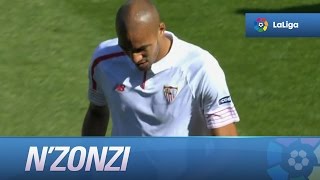 Lesión de NZonzi tras disputar un balón con Pina [upl. by Aihsekal]