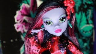 Monster High Gloom and Bloom  Jane Boolittle Review [upl. by Kitarp]