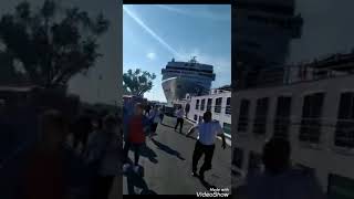 Giant Cruise Ship Crush in Venice Nave da Crociera incidente nel canale della Giudecca [upl. by Htessil807]