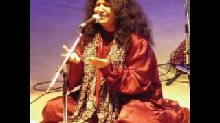 Abida Parveen Saher ki yaad ho tum [upl. by Delilah896]