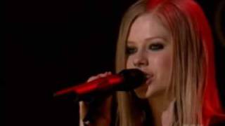 Avril Lavigne  Johnny Rzeznik  live  fashion rocks 2004 [upl. by Paehpos]