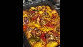 صنية دجاج بالبطاطا والبصل أكلة سريعة خطيرة وجبة غداء Cete marinade va transformer votre poulet rôti [upl. by Aerdnaek892]