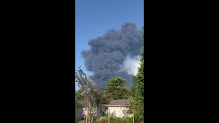 New video shows flames smoke shoot into air in Garyville from refinery fire [upl. by Atekal]