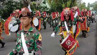 Gagahnya Drumband GSCL dan Pasukan Taruna Akademi Militer Tahun 2024 [upl. by Ametaf]