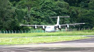 Berjaya Air Dash7 landing on Tioman Island [upl. by Suiramaj]