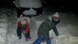 Orchard Park residents dig out after heavy lake effect snow [upl. by Okeim]