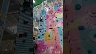 Nyoba wallclimbing di Playtopia [upl. by Mchenry]