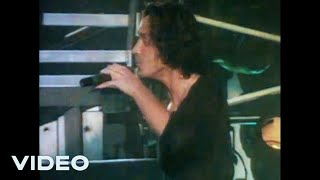 Linkin Park Feat Chris Cornell  Crawling Live Pro Shot [upl. by Anawal52]