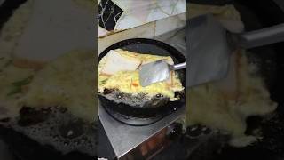 DOUBLE EGGS BREAD OMELETTE 😋 EASY 🤤food trendingshorts omelette [upl. by Ohare]