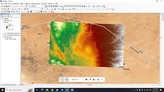 دمج الطبقات الى طبقة واحده باداة موزاييك mosaic to new raster بداخل برمجية gis [upl. by Schellens277]