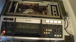 Panasonic NV9600 34quot Umatic VCR Needs Eject Fixed  Help [upl. by Dall505]