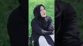 MAA MADDA LIKHOIRIL  NAZWA MAULIDIA nazwamaulidia sholawatcover cover sholawat shorts [upl. by Ennayram]