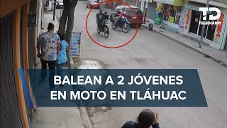 Captan ataque a balazos a dos jóvenes en moto en Tláhuac perrito se salva de ser herido [upl. by Tarton989]