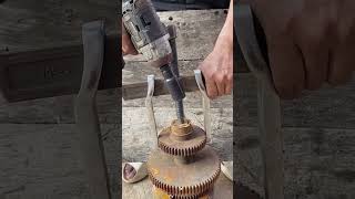 Gearbox gear assembly tool Good tools and machinery can increase work efficiency [upl. by Ernestus637]