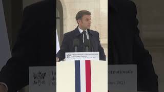 Ecriture inclusive Macron appelle à quotne pas céder aux airs du tempsquot [upl. by Davide]