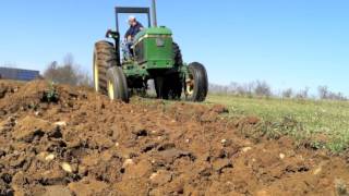 John Deere 2755 Plowing [upl. by Baruch]