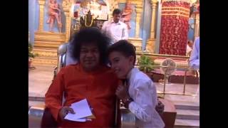 Hey Shyama Sundara  Sathya Sai Baba [upl. by Aremus]