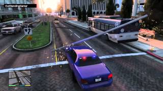 GTA V  Undercover Police Pursuit  Crazy Bus Drive [upl. by Vinny]