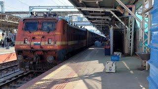 TRAIN NO 11021  OFFLINK BZA WAP4 led CHALUKYA EXPRESS arrival at MADURAI JUNCTION [upl. by Satsoc]