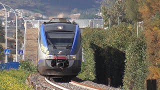 Treno Minuetto Diesel 038 in TRANSITO ALLA CURVA di Alcamo Marina [upl. by Eiltan]