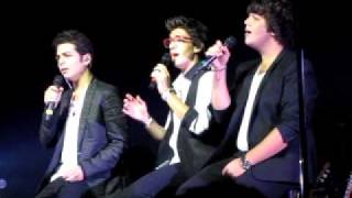 Il Volo LIVE HQ Smile [upl. by Warga779]